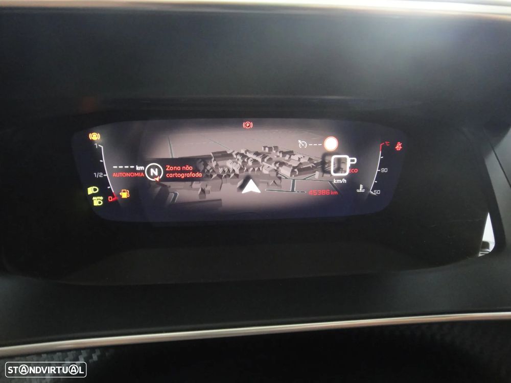 Peugeot 2008 1.2 PureTech GT Line EAT8 - 32