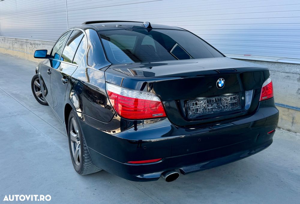BMW Seria 5 520d Aut. Edition Lifestyle - 16