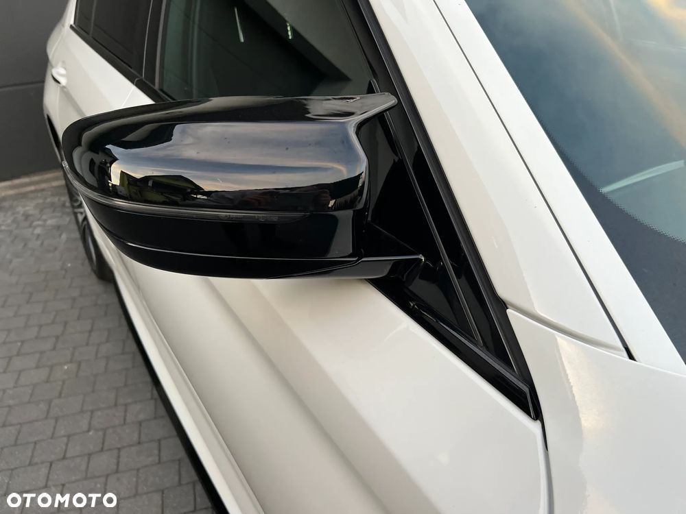 BMW Seria 5 530i xDrive M Sport sport - 24