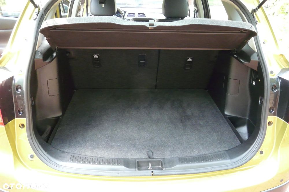 Suzuki SX4 S-Cross 1.6 Comfort - 25