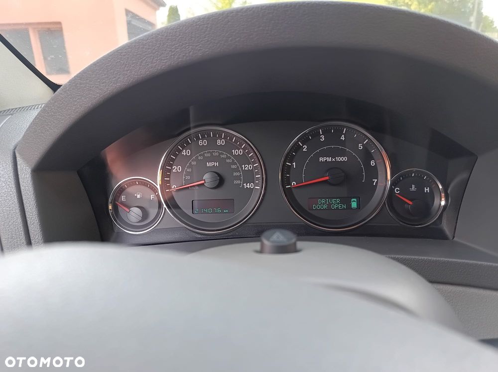 Jeep Grand Cherokee 5.7 V8 Limited Executive - 9