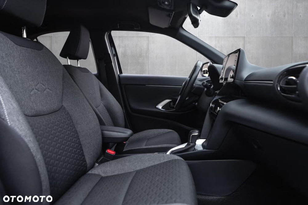 Toyota Yaris Cross Hybrid 1.5 Active - 23