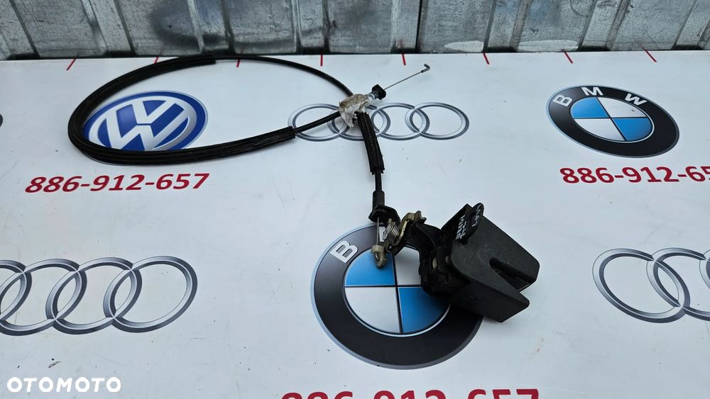VW Caddy 2K III 2003- Rolka drzwi przesuwnych lewych Rolki drzwi przesuwnych lewych  Prowadnica lewa Zamek Rygiel Mocowanie Obudowa Klamka odbojnik - 24
