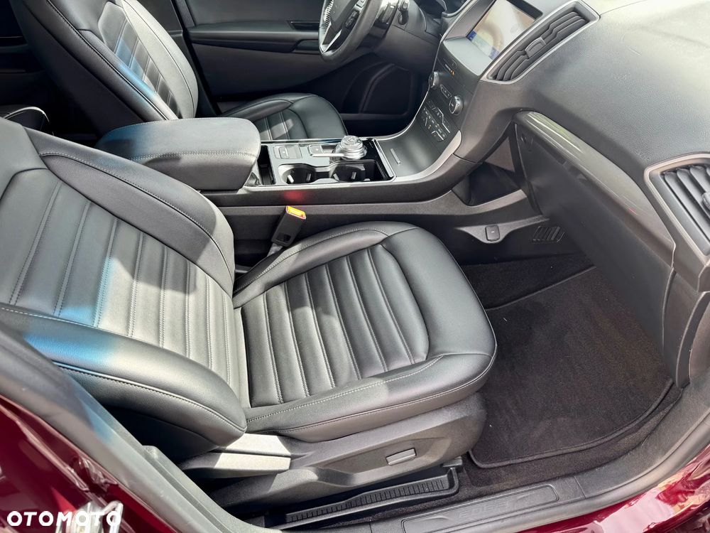 Ford Edge - 26