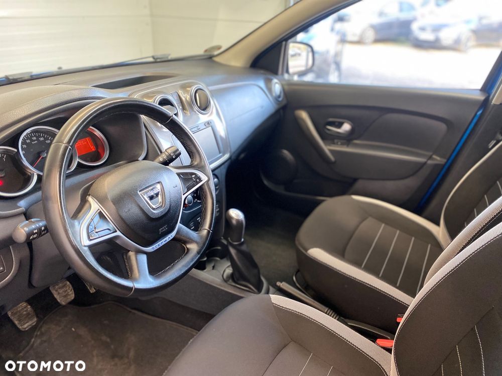 Dacia Sandero 0.9 TCe Laureate S&S - 8