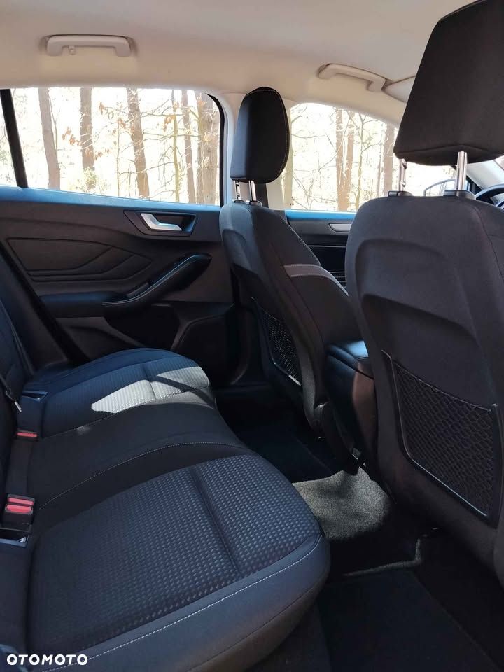 Ford Focus 1.5 EcoBlue SCR Connected - 14