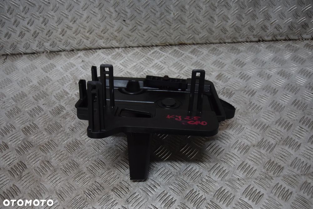 JEEP CHEROKEE KJ PODSTAWA AKUMULATORA - 2