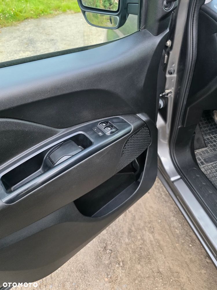 Fiat Doblo - 11