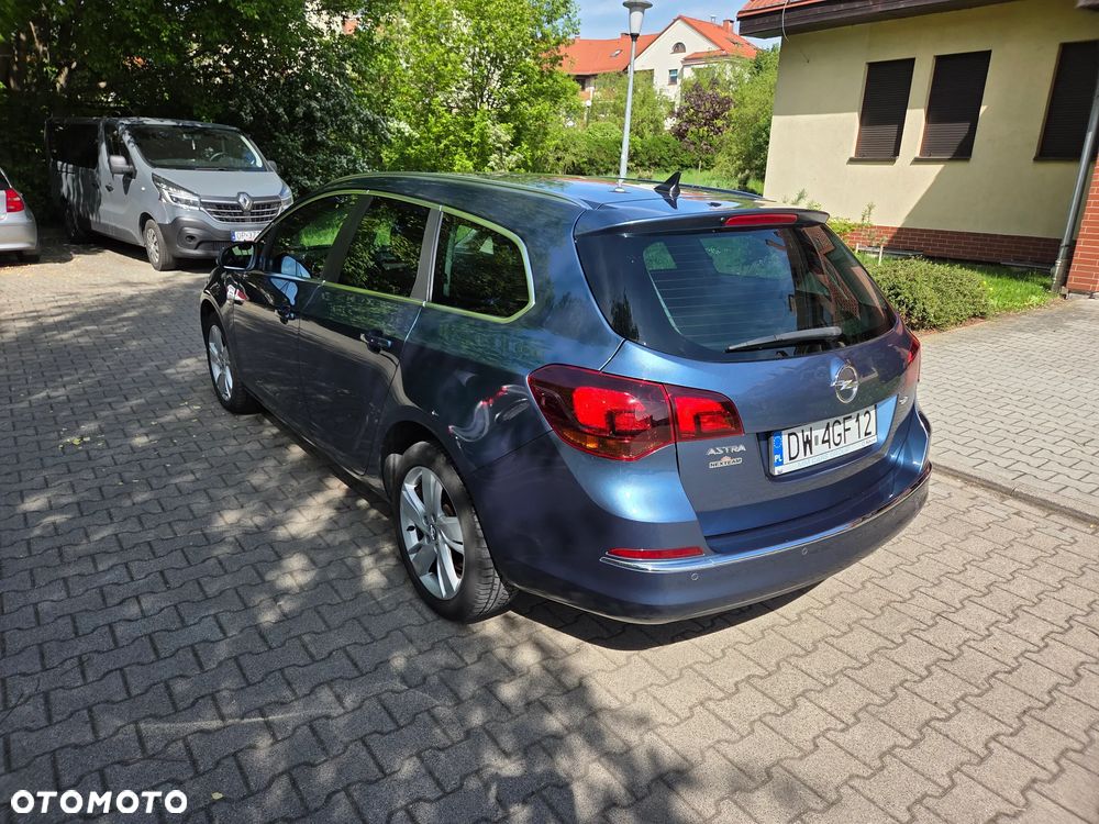 Opel Astra 1.6 CDTI Cosmo - 5