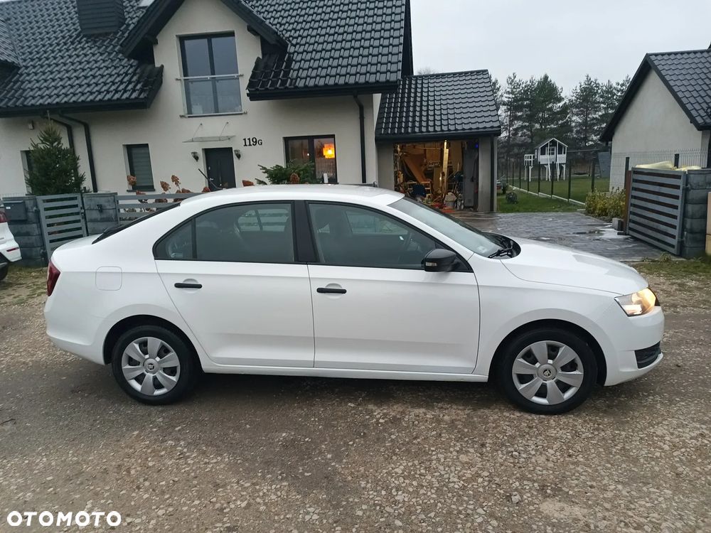 Skoda RAPID 1.0 TSI Active - 8