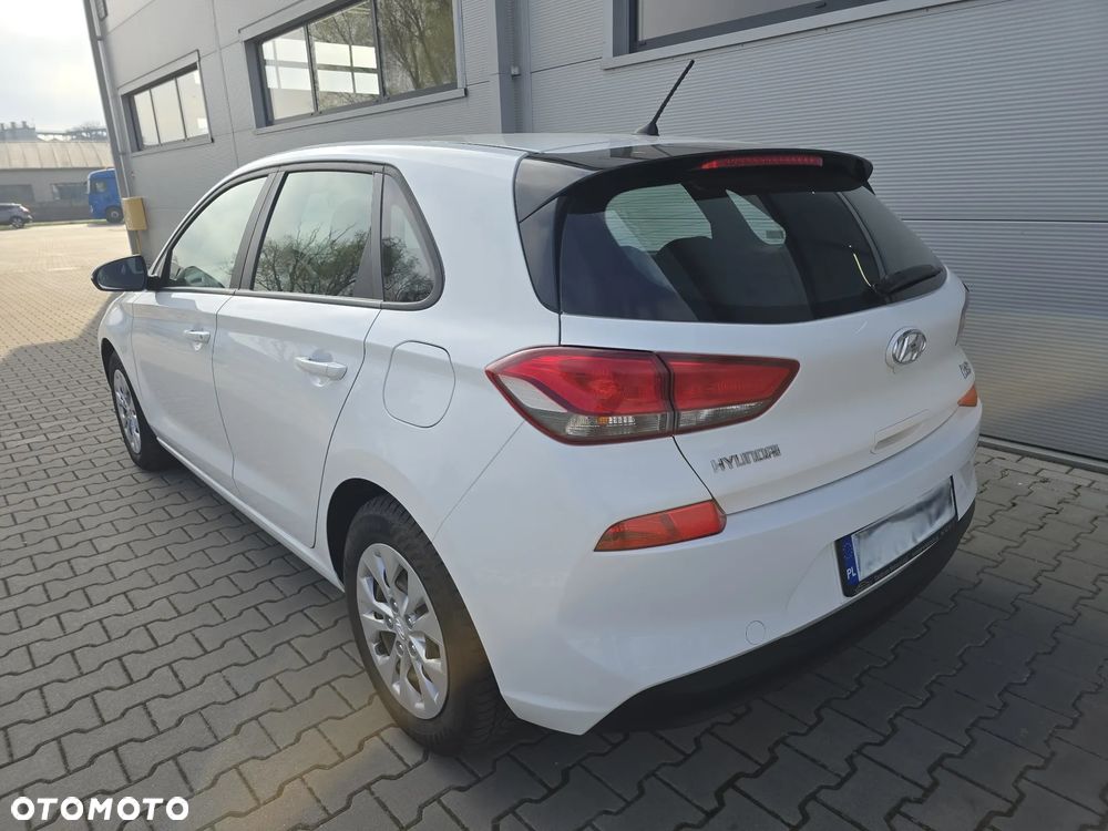 Hyundai i30 1.6 D Comfort - 8