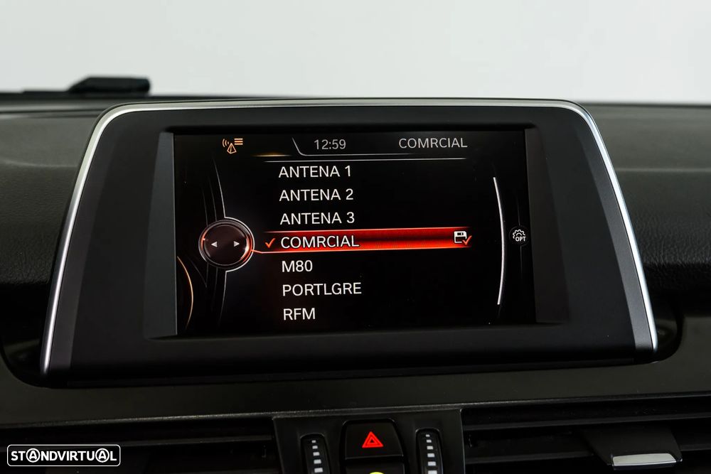 BMW 216 Active Tourer - 17