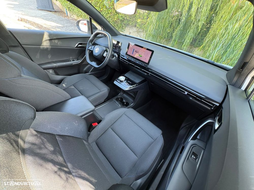 MG MG4 64 kWh Comfort - 21