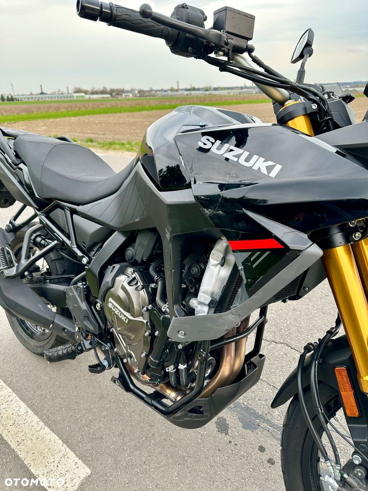 Suzuki DL - 8