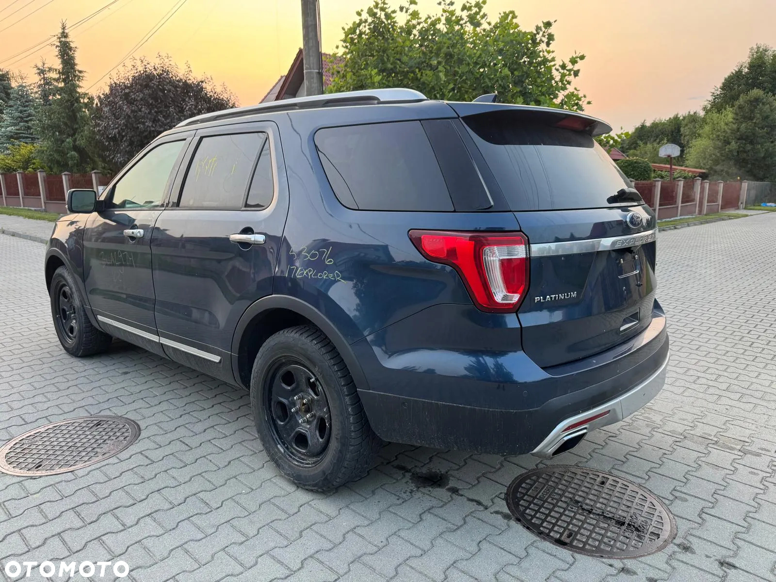 Ford Explorer EcoBoost Plug-in Hybrid ST-LINE - 8