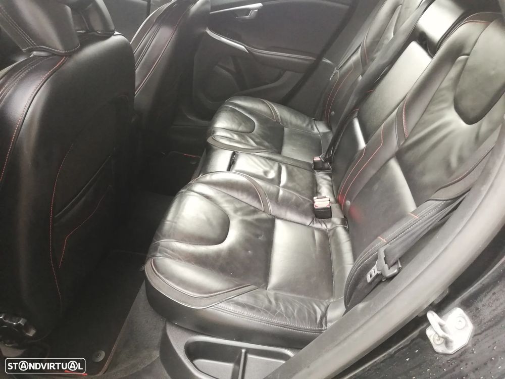 Volvo V40 D2 Ocean Race - 9