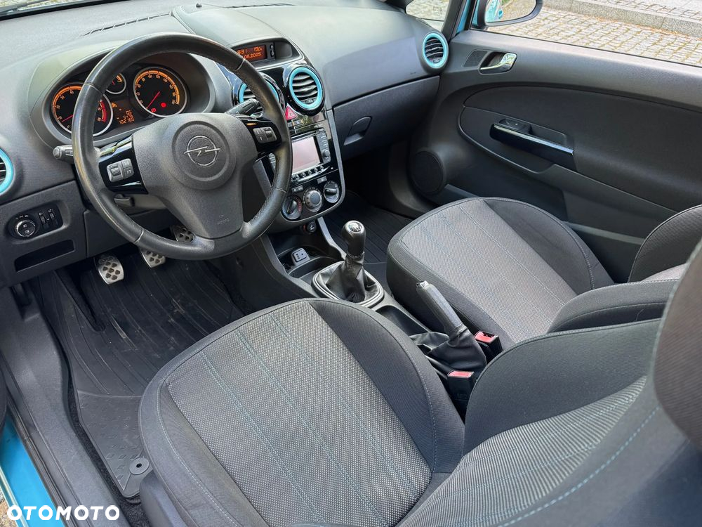 Opel Corsa 1.4 16V Navi - 9