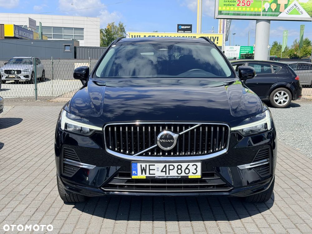 Volvo XC 60 B4 D AWD Momentum Pro - 4
