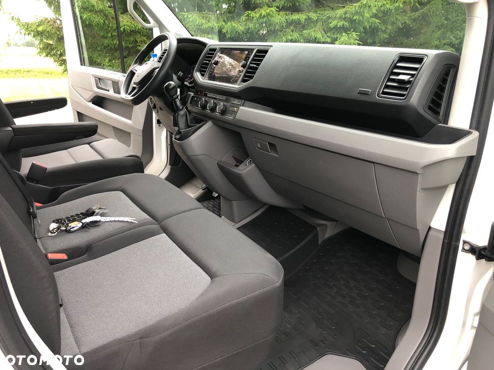 Volkswagen Crafter - 17