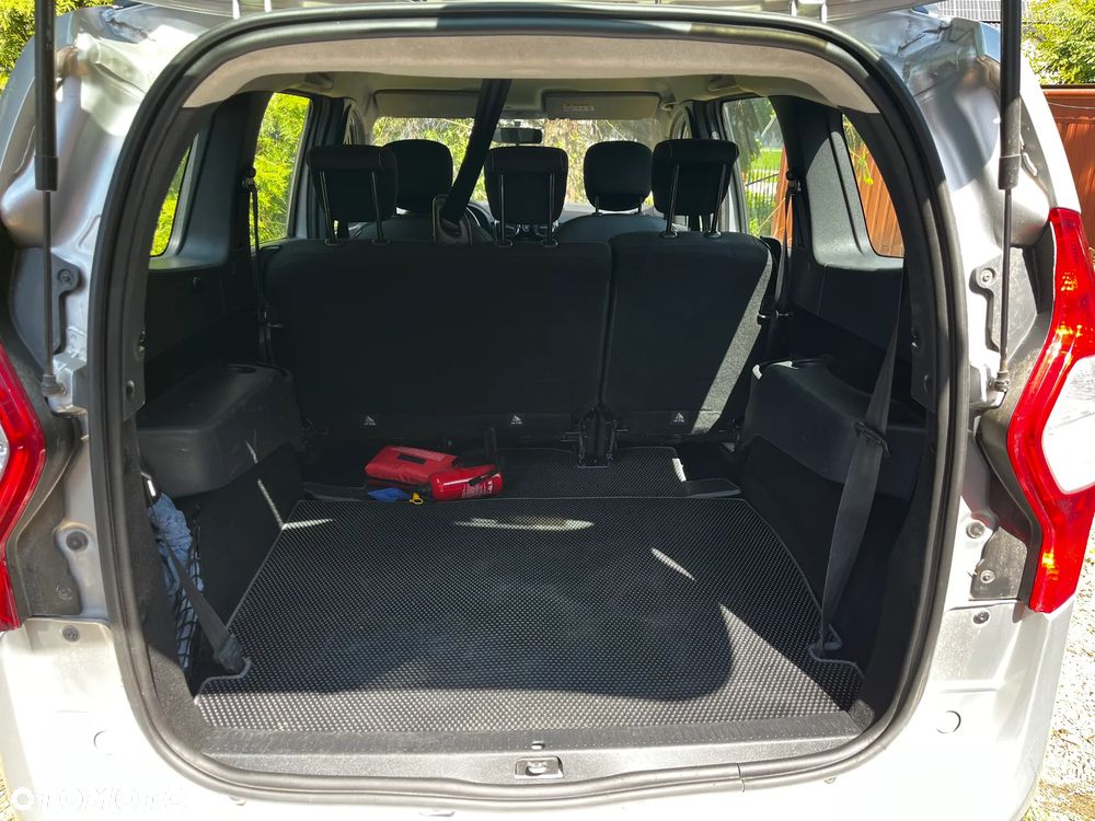 Dacia Lodgy 1.6 SCe Laureate S&S - 15