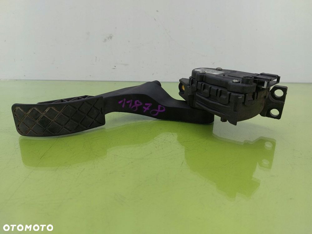 Potencjometr gazu pedał Audi A2 1999-2005 1,4 TDI 8Z1721523A 6PV00777015 - 1