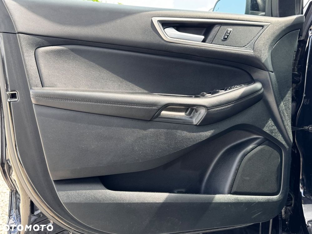 Ford Edge - 16
