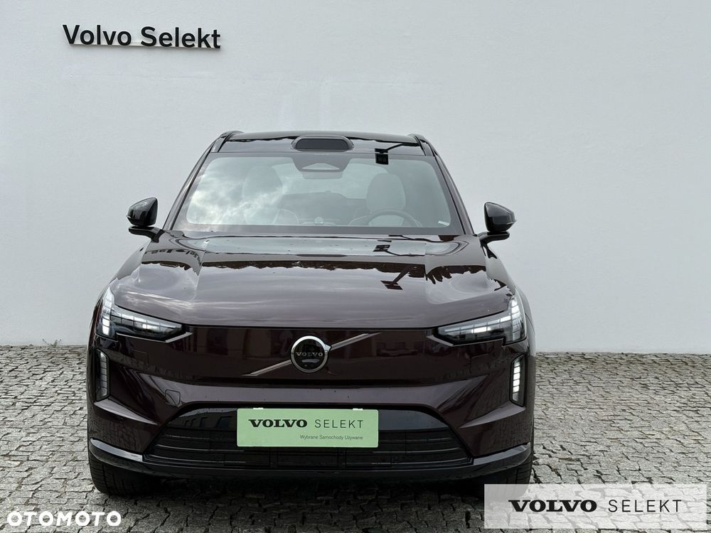 Volvo EX90 - 6