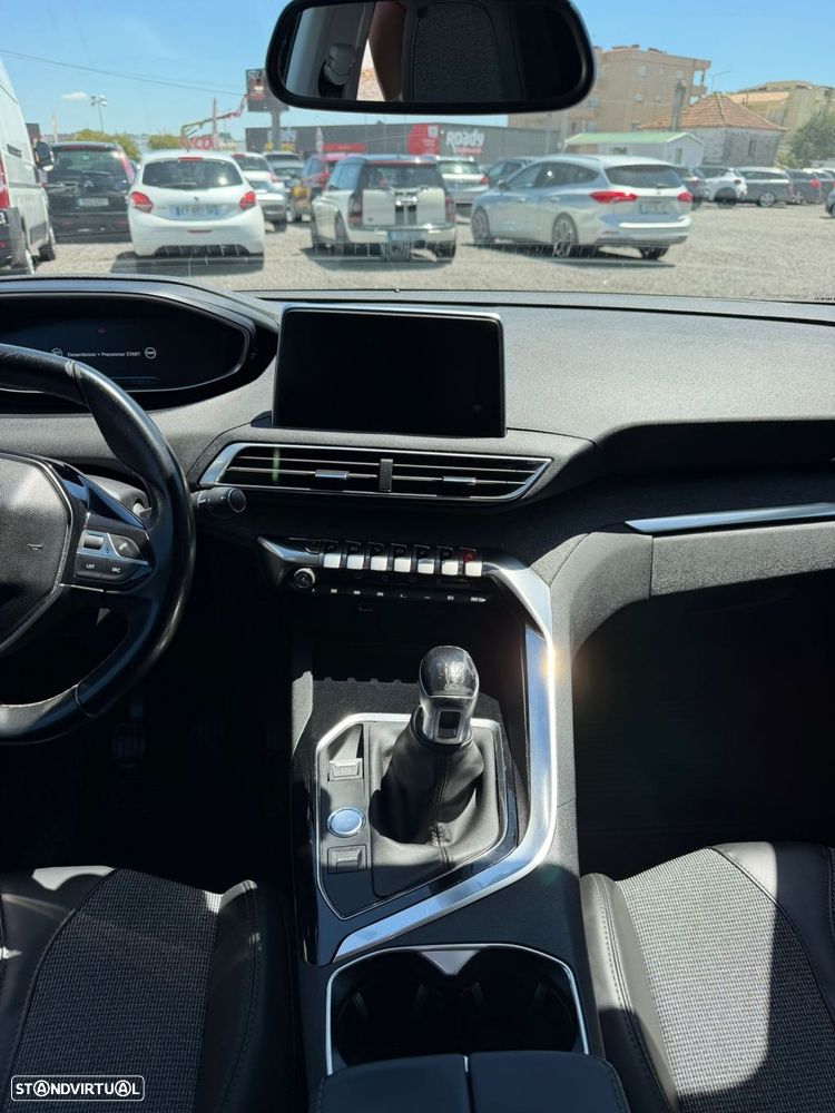 Peugeot 3008 1.6 BlueHDi GT Line - 29