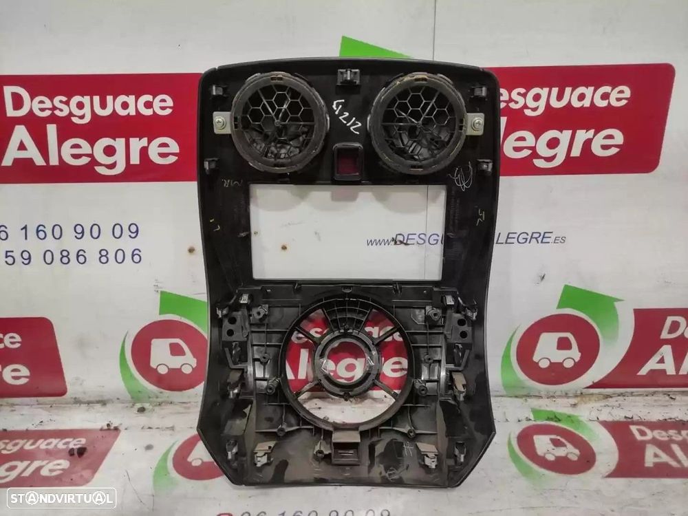 GRELHA VENTILADORA NISSAN NOTE 2014 -682603VV0A - 2