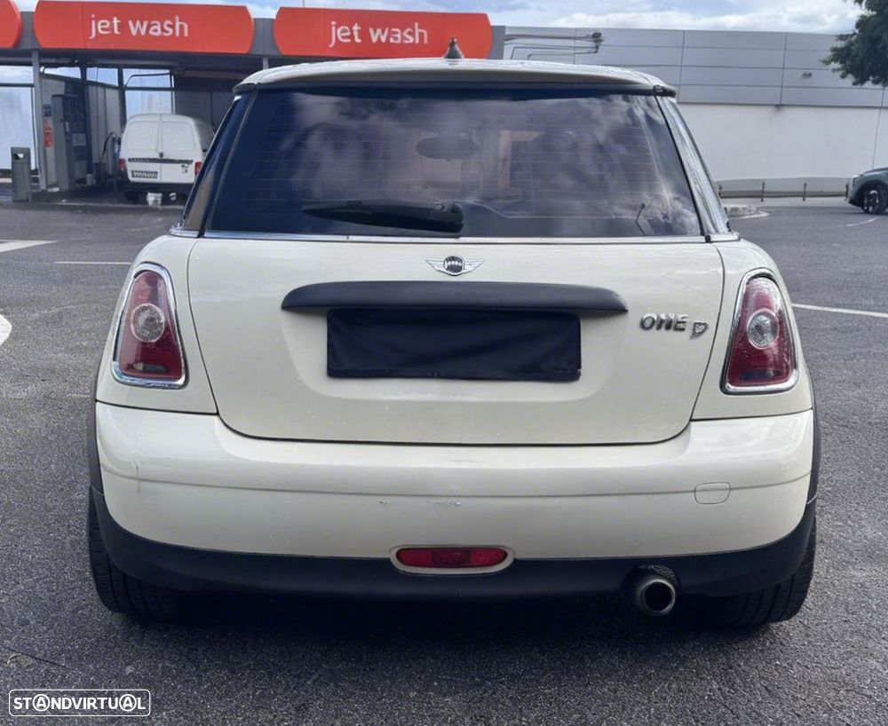 MINI 3 Portas Cooper D - 7