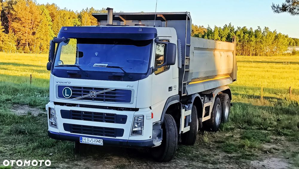 Volvo FM 8xR - 8