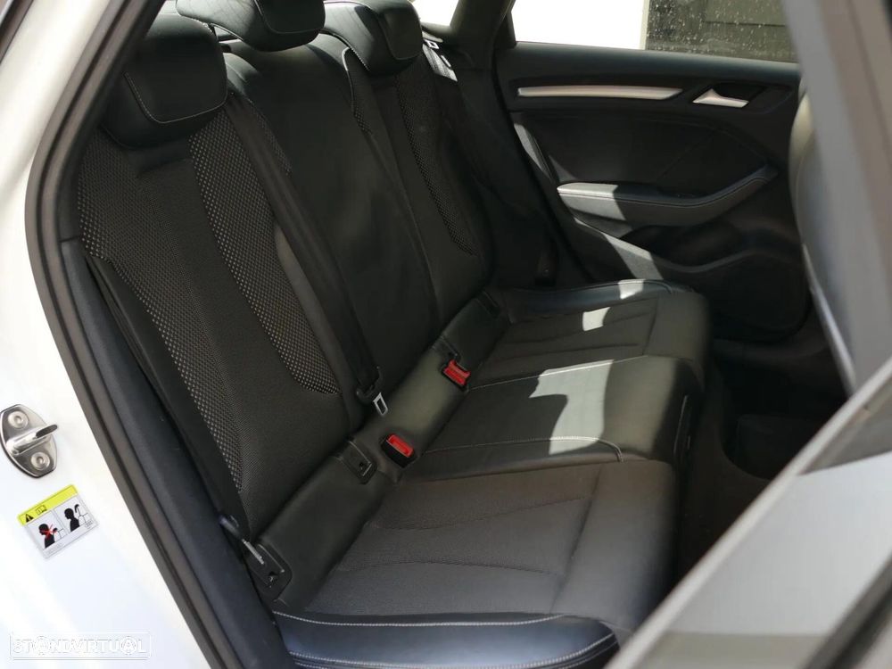Audi A3 Limousine 1.6 TDI S-line S tronic - 33