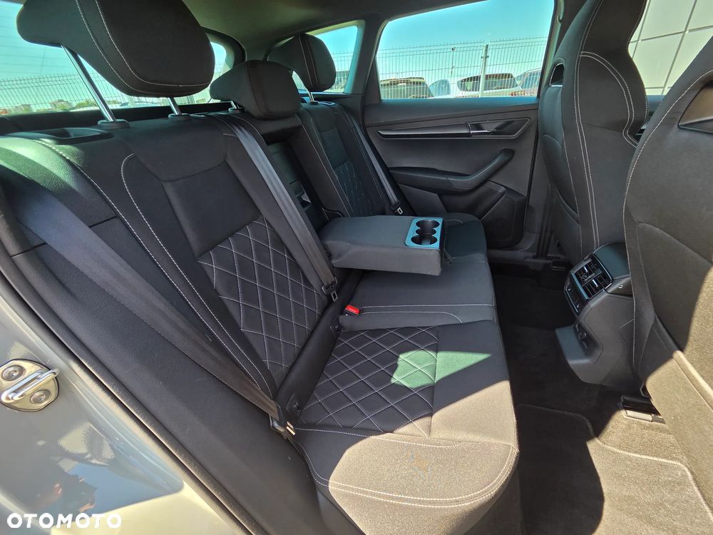 Skoda Karoq 2.0 TDI SCR 4x4 Sportline DSG - 39