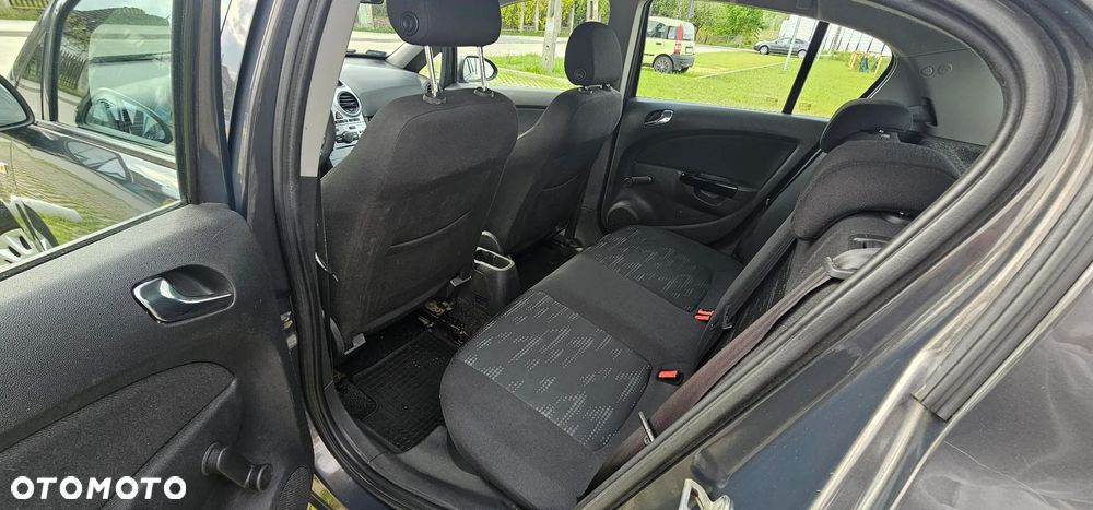 Opel Corsa 1.2 16V Graphite - 13