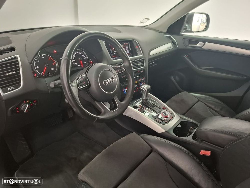 Audi Q5 2.0 TDI quattro S-line S-tronic - 13