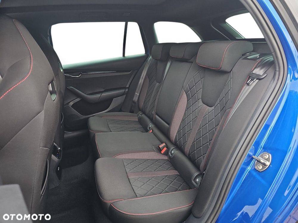 Skoda Octavia 2.0 TDI RS DSG - 12