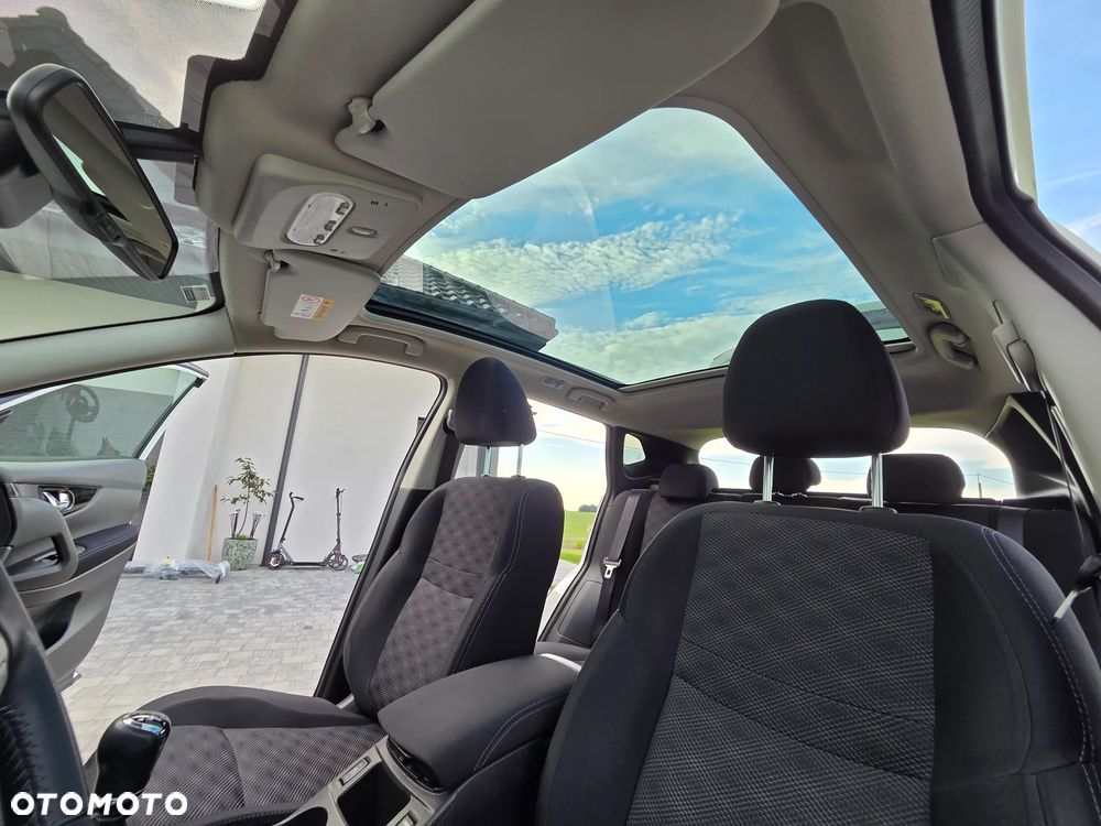 Nissan Qashqai 1.2 DIG-T Tekna - 24