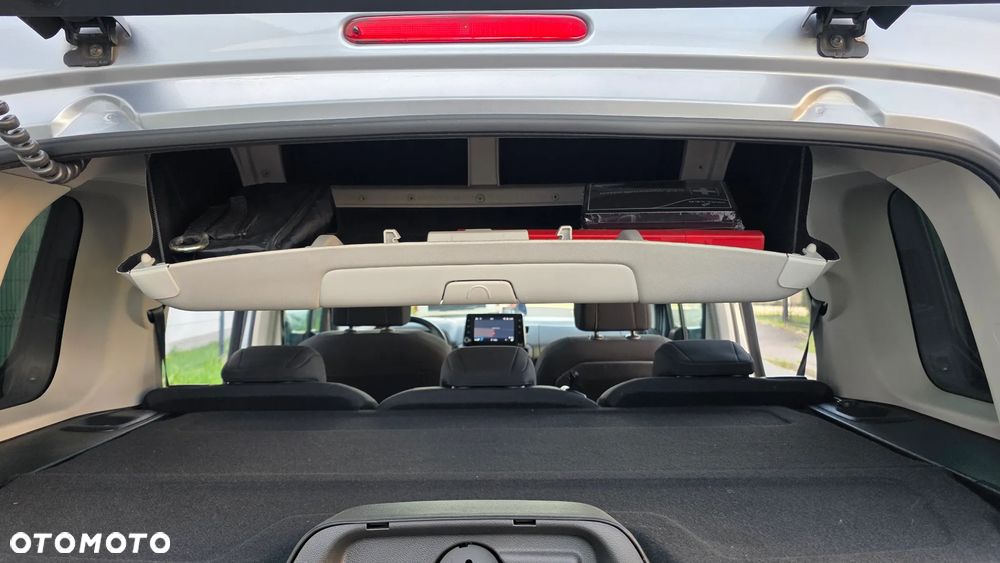 Opel Combo 1.5 CDTI Elegance Plus S&S - 18