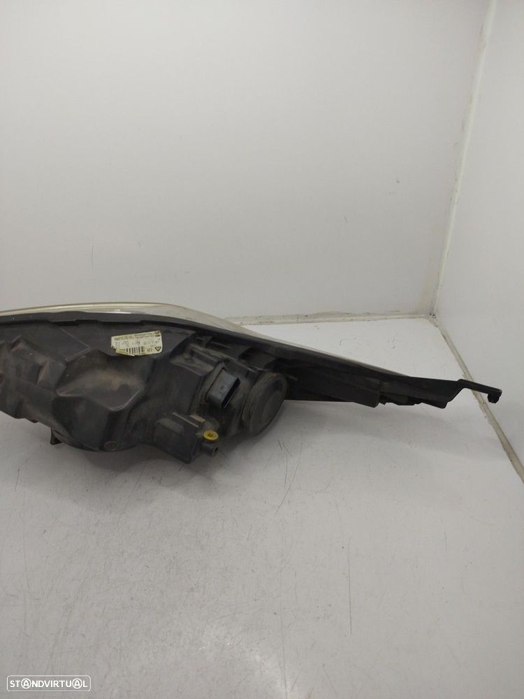 Farol/ Otica Dianteiro Dto Ford Fiesta Vi (Cb1, Ccn) - 3