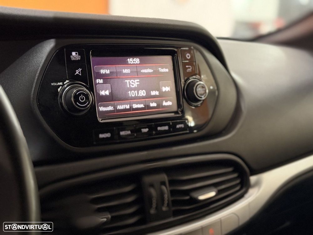 Fiat Tipo Station Wagon 1.3 M-Jet Street - 8