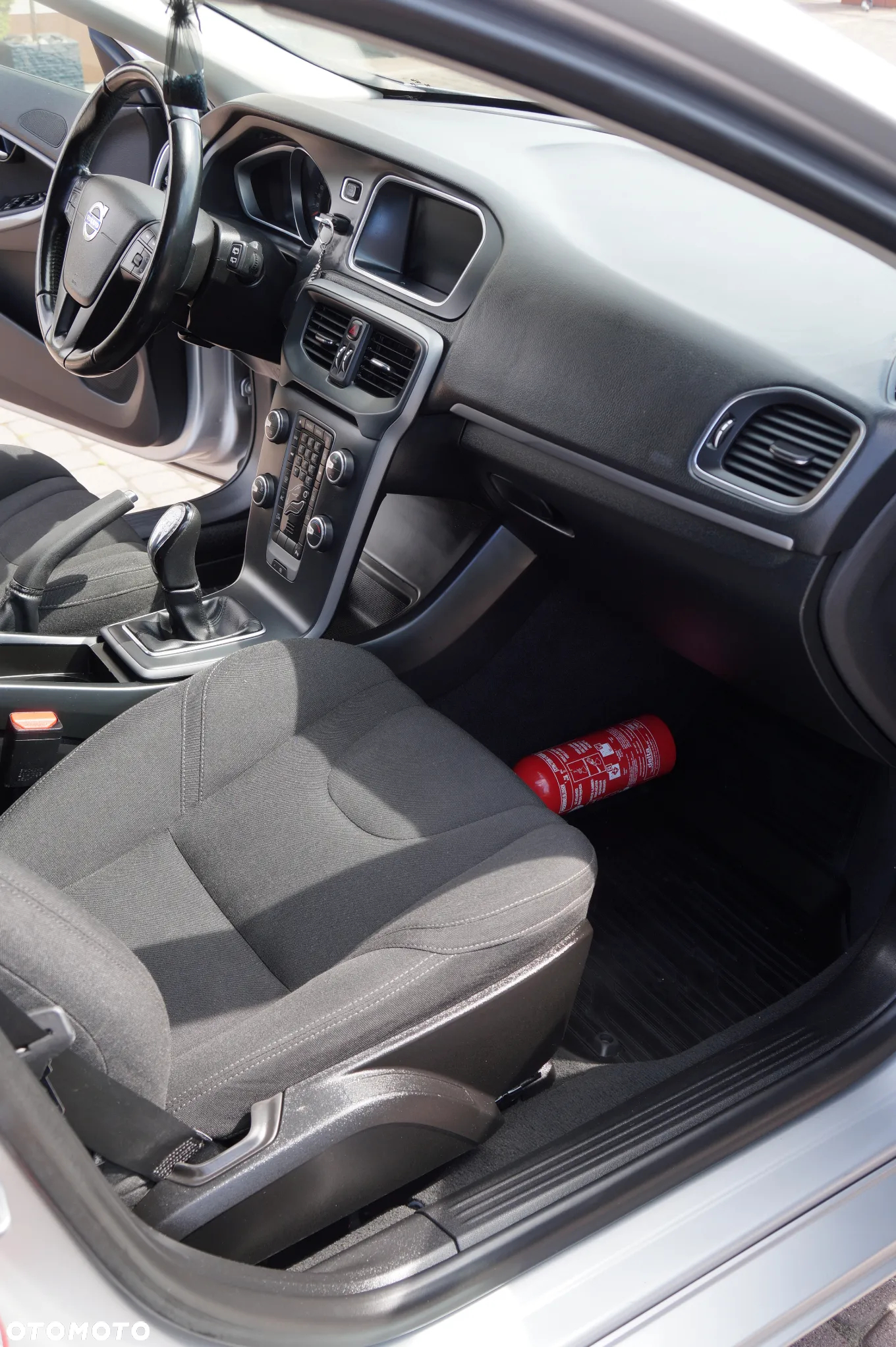 Volvo V40 D2 Kinetic - 9