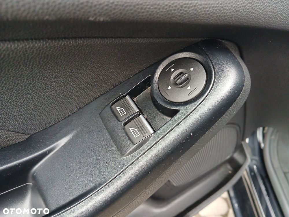 Ford Fiesta 1.25 Ambiente - 22