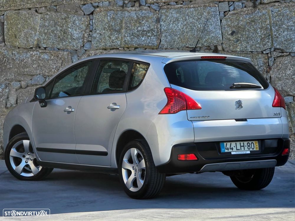 Peugeot 3008 1.6 HDi Premium JLL17 - 4