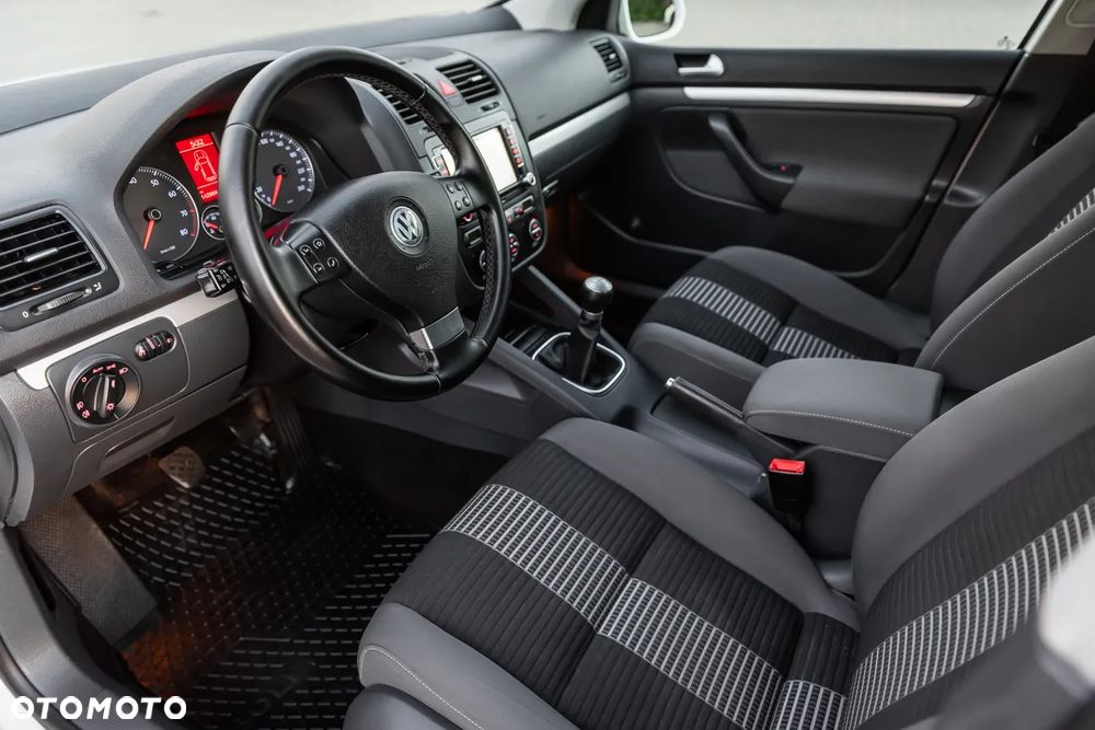 Volkswagen Golf 1.4 TSI United - 13