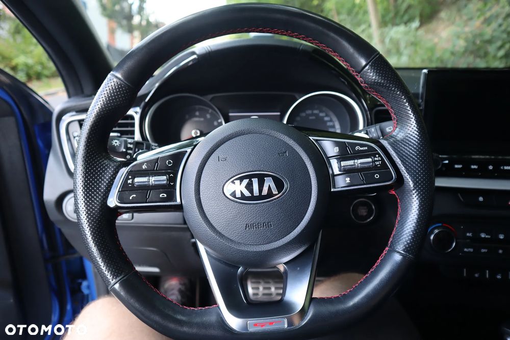 Kia ProCeed - 20