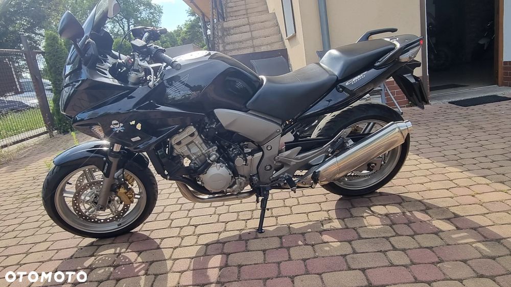 Kawasaki Ninja 1000 SX - 5