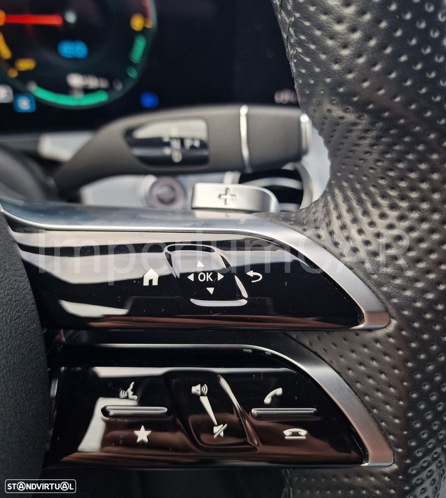 Mercedes-Benz E 300 de 4Matic 9G-TRONIC AMG Line - 19