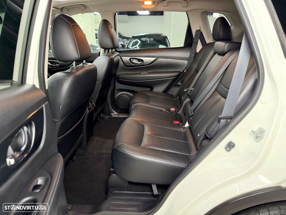 Nissan X-Trail 1.6 dCi Tekna - 21