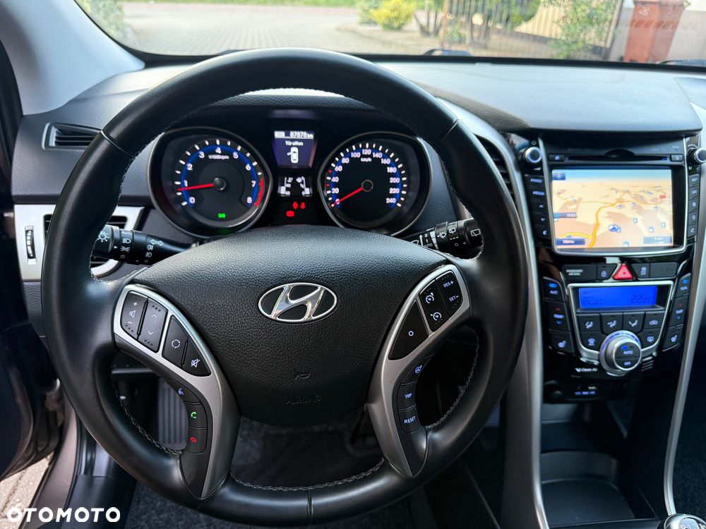 Hyundai i30 1.6 Fifa World Cup Edition - 22