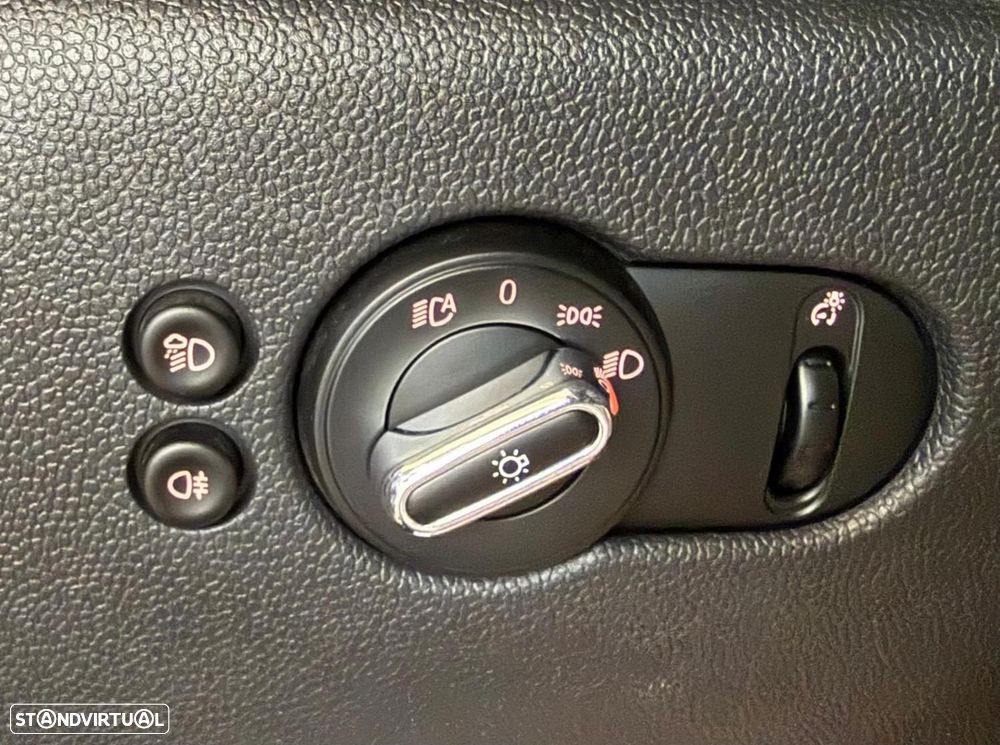 MINI 3 Portas Cooper SE Yours - 26